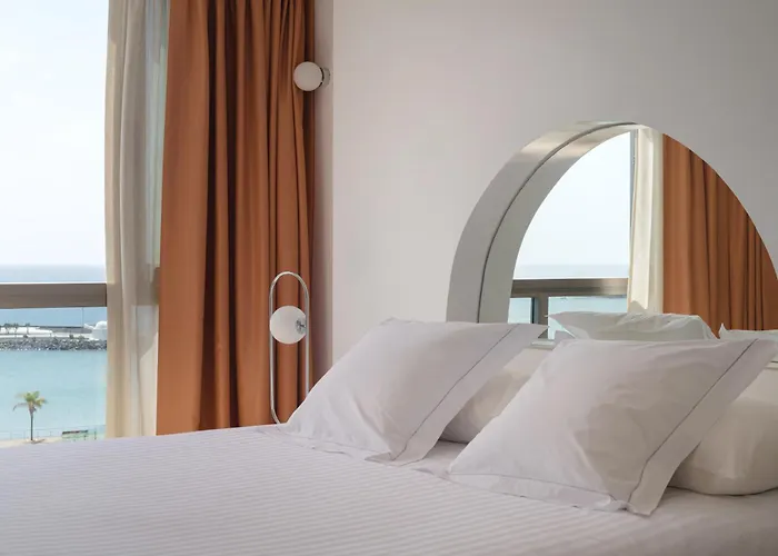 Fariones Habitat アパート アレシフェ