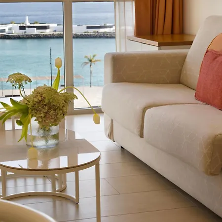 Daire Fariones Habitat Arrecife (Lanzarote)